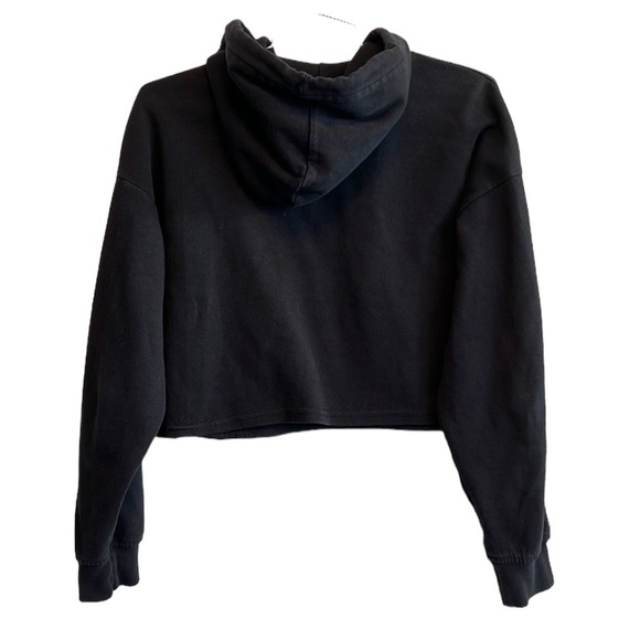 Berska Crop Hoodie - Picture 2 of 4